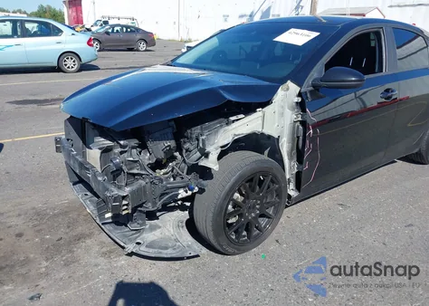 2023 Kia Forte Lx z USA, uszkodzony, nr VIN 3KPF24AD8PE537925